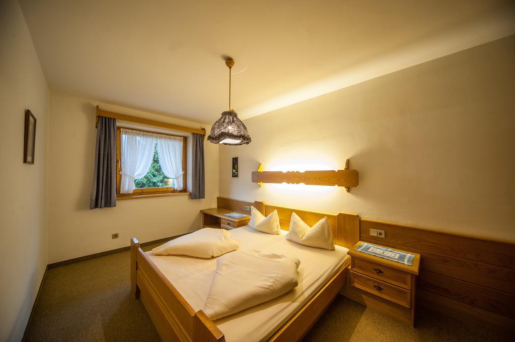 Ferienhaus Larinmos レルモース 部屋 写真