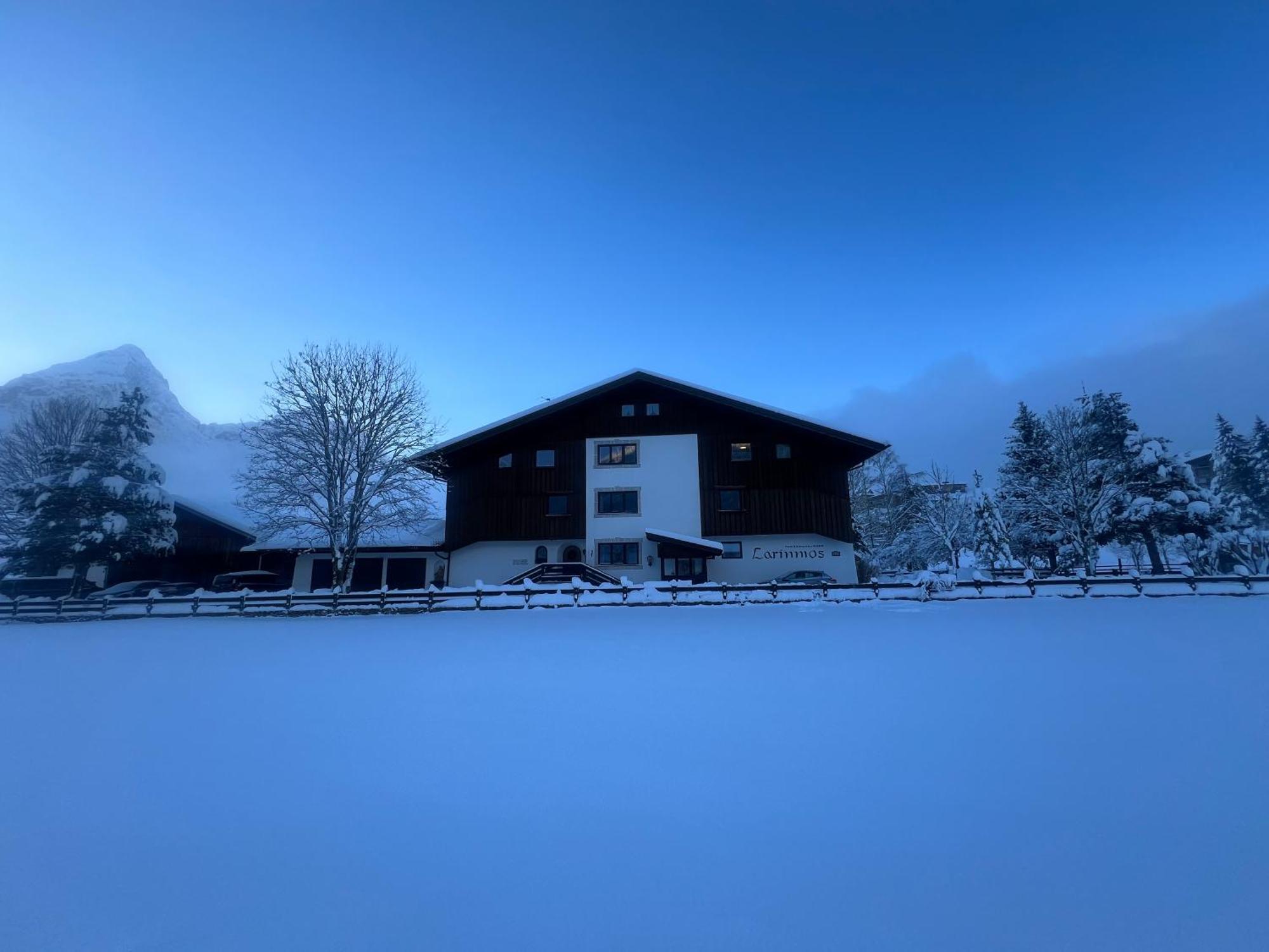 Ferienhaus Larinmos レルモース エクステリア 写真